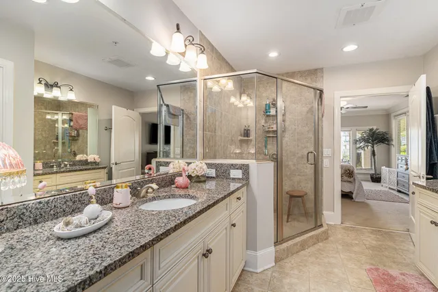 $525,000 | 915 Shoreline Drive West, Unit 112, Sunset Beach, NC 28468