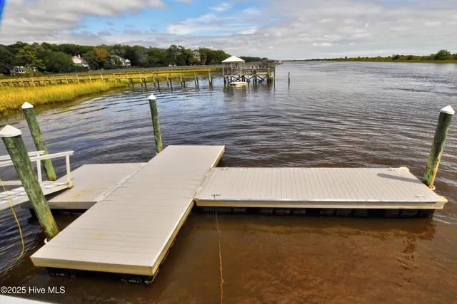 $525,000 | 915 Shoreline Drive West, Unit 112, Sunset Beach, NC 28468