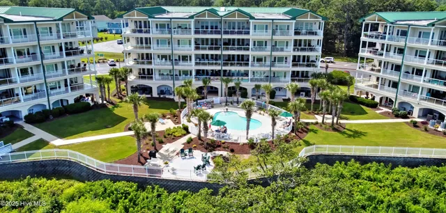 $525,000 | 915 Shoreline Drive West, Unit 112, Sunset Beach, NC 28468