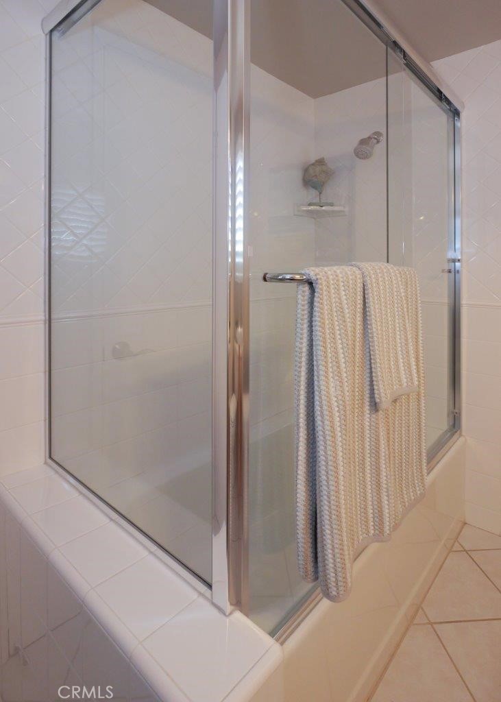 29444 Stonecrest Road Rancho Palos Verdes, CA 90275 - Photo 18 of 33 a bathroom with a shower