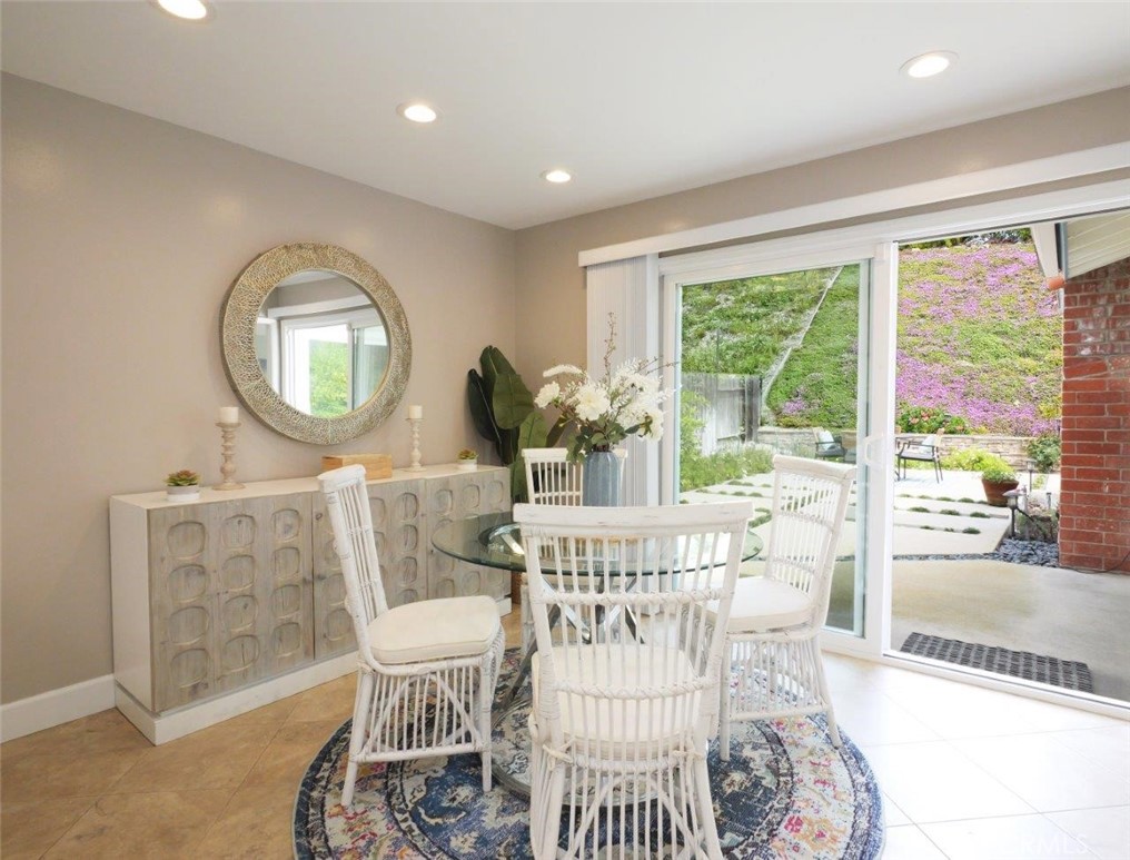 29444 Stonecrest Road Rancho Palos Verdes, CA 90275 - Photo 4 of 33 a living room with furniture and a large window