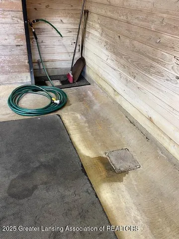 $599,900 | 2280 Swan Road, Dansville, MI 48819