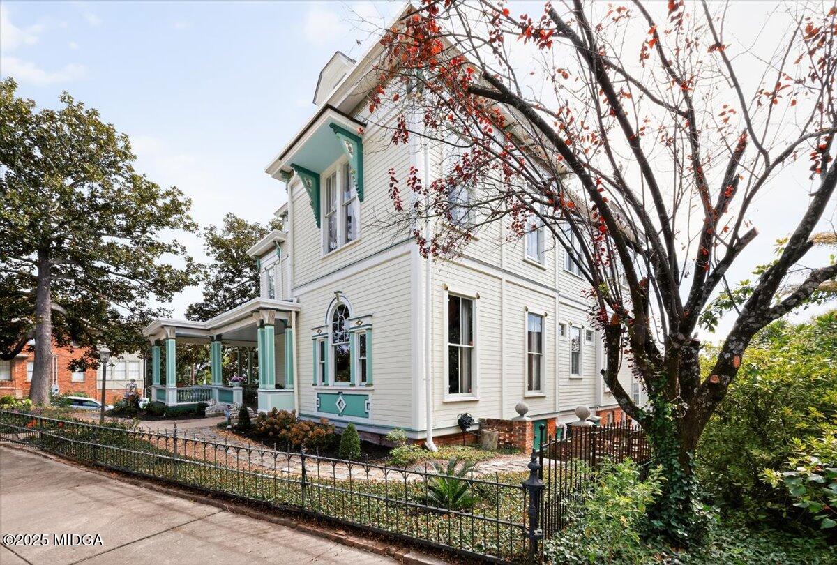 1120 Georgia Avenue Macon, GA 31201 - Photo 5 of 60 05-032_5W7A5609