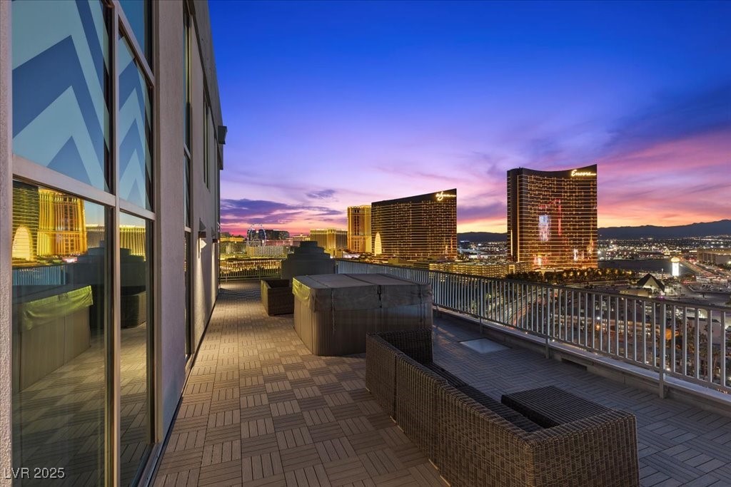 360 East Desert Inn Road, Unit 1903 Las Vegas, NV 89109 - Photo 18 of 52 Gallery Image 18