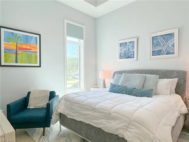 $25,000 | 3123 Crayton Road, Naples, FL 34103