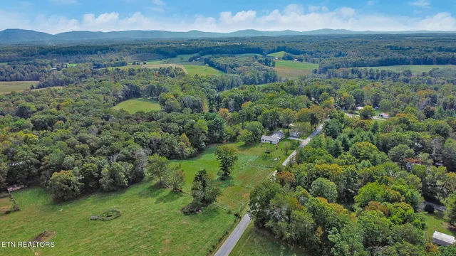$1,068,000 | 461 John Myers Road, Crossville, TN 38572