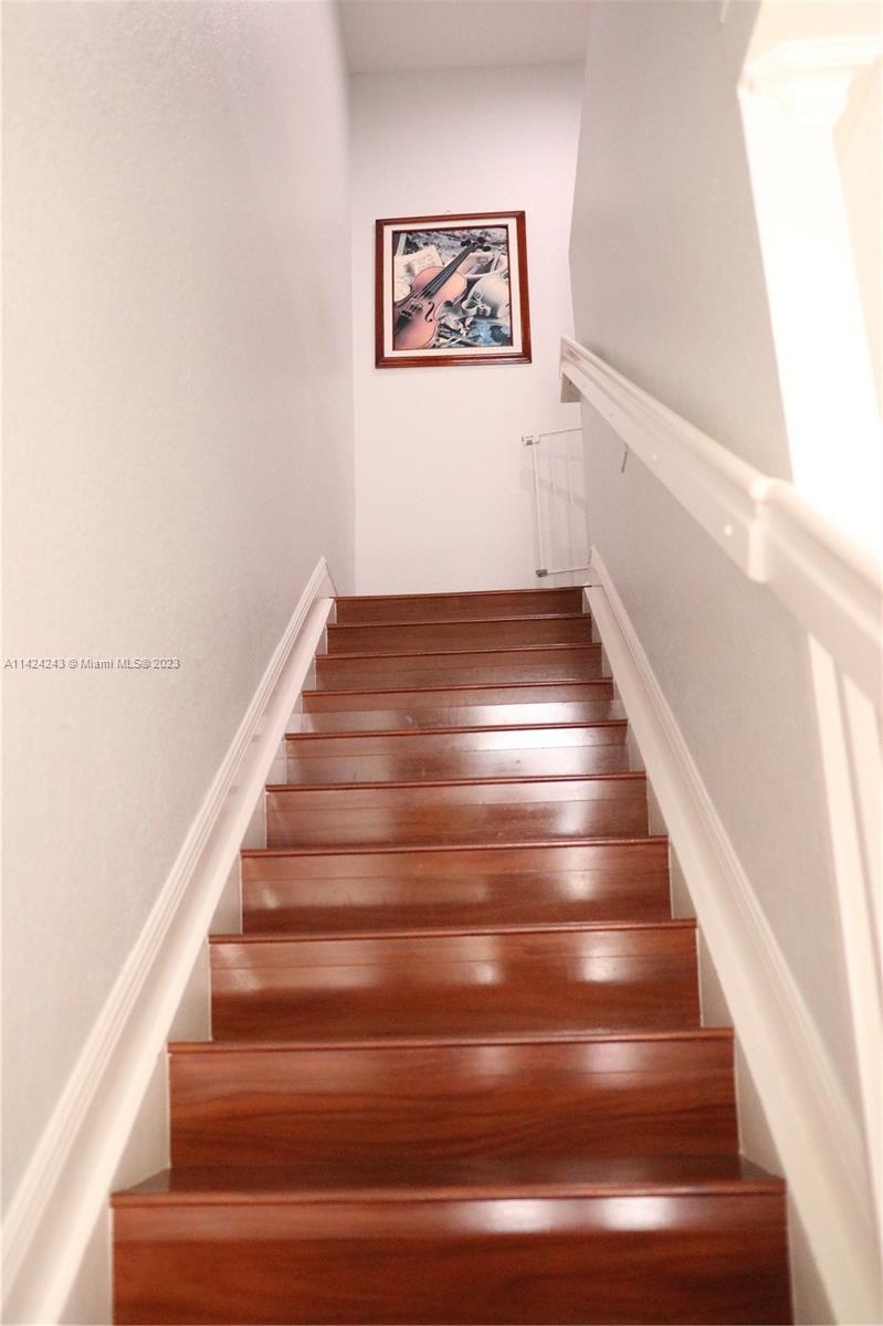 4929 Southwest 140th Terrace, Unit 5 Miramar, FL 33027 - Photo 10 of 24 a view of entryway