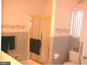 252 Wave Road Manahawkin, NJ 08050 - Photo 4 of 8