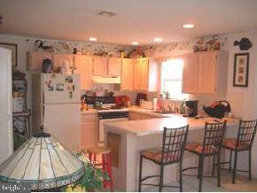 252 Wave Road Manahawkin, NJ 08050 - Photo 6 of 8