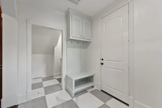 a view of an empty walk in closet