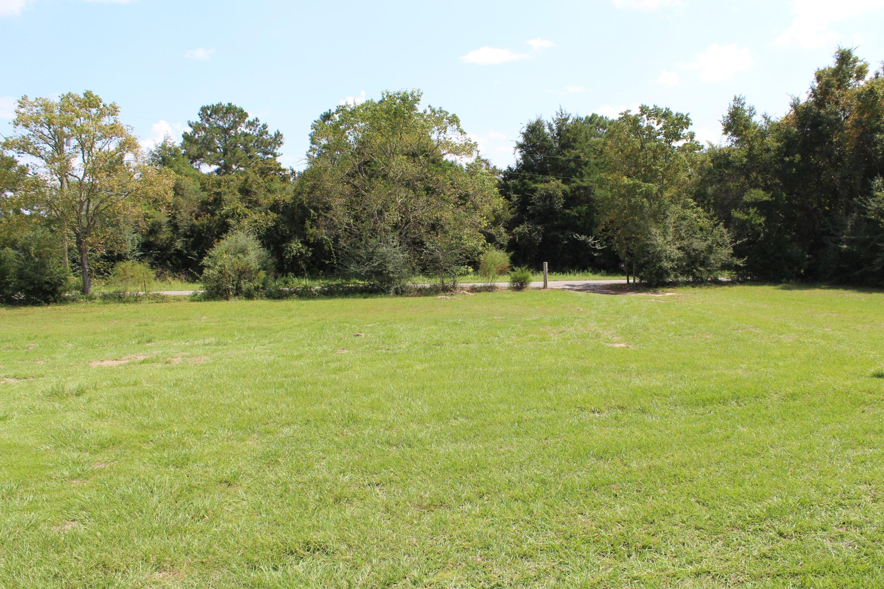 5072 Griffith Mill Road Holt, FL 32564 - Photo 19 of 22 a view of an ocean view