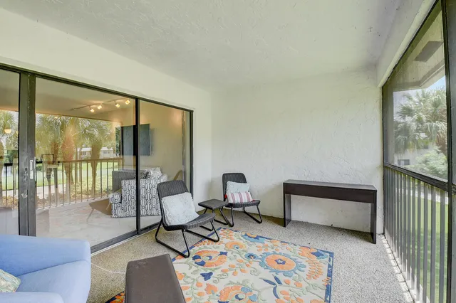 $5,000 | 18 Westgate Lane, Unit 18F, Boynton Beach, FL 33436