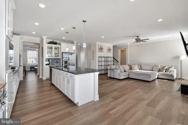 $639,000 | 11732 Ian Fleming Lane, White Plains, MD 20695