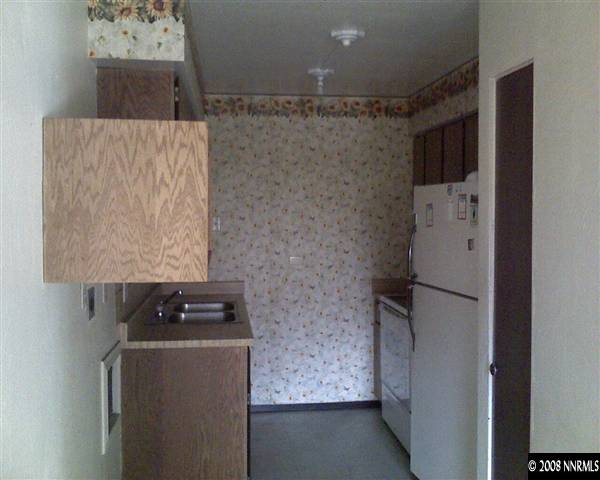 2230 Yori Avenue Reno, NV 89502 - Photo 4 of 7 Photo 4