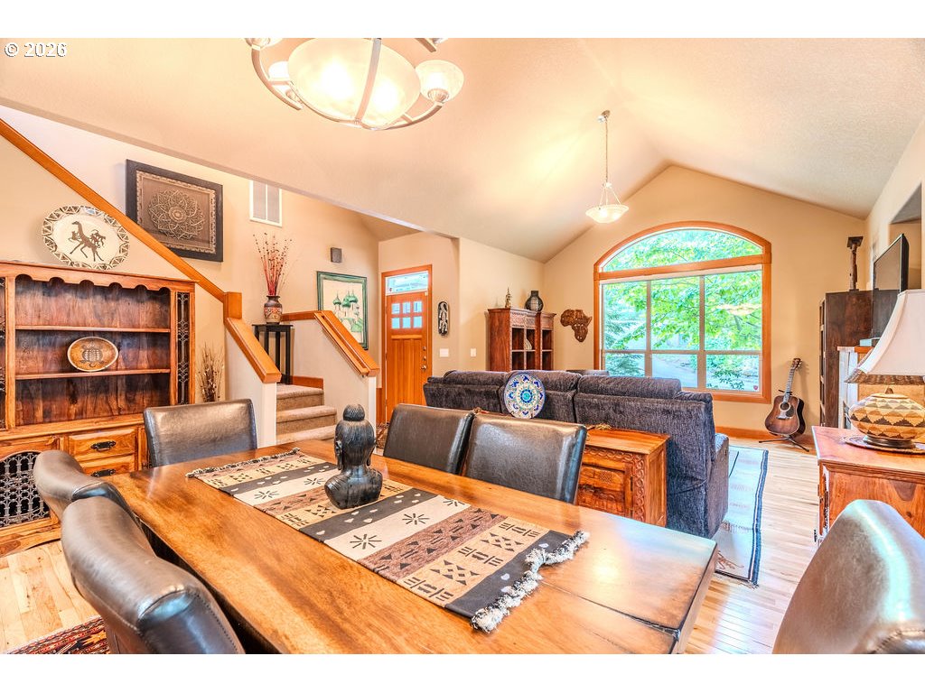 703 Southeast Anderson Lane Gresham, OR 97080 - Photo 17 of 33