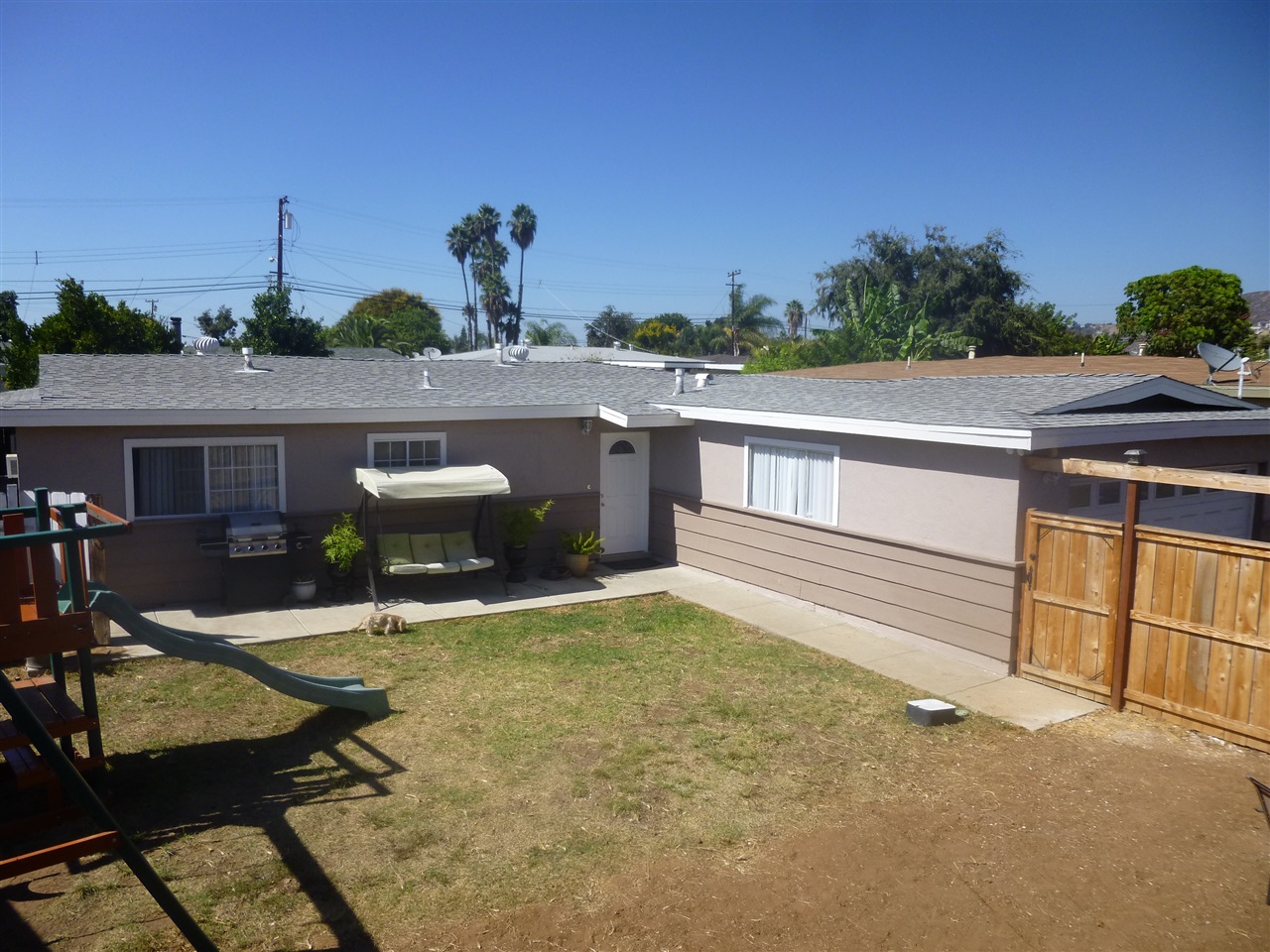 214 Dathe Street Spring Valley, CA 91977 - Photo 1 of 17 Gallery Image 1