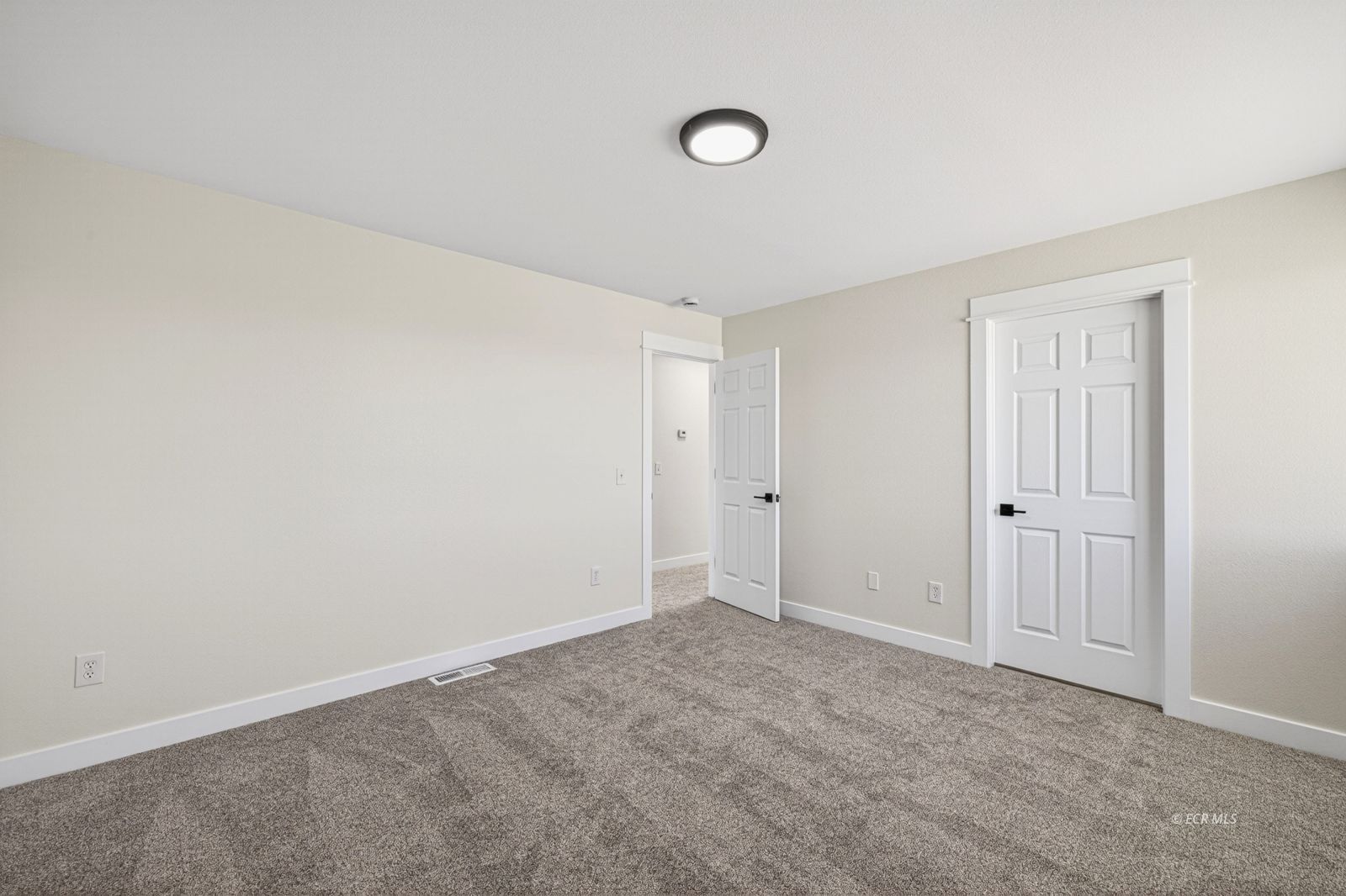 412 Edgebrook Way Spring Creek, NV 89815 - Photo 33 of 47