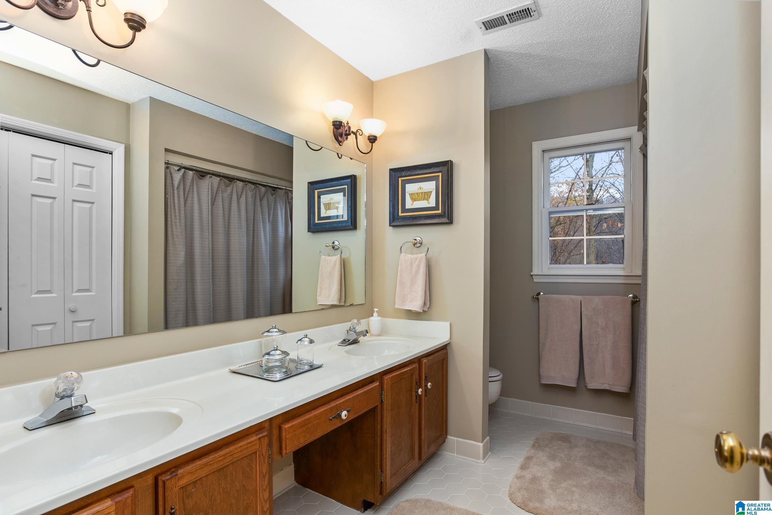 2201 Hathaway Heights Road Anniston, AL 36207 - Photo 26 of 37