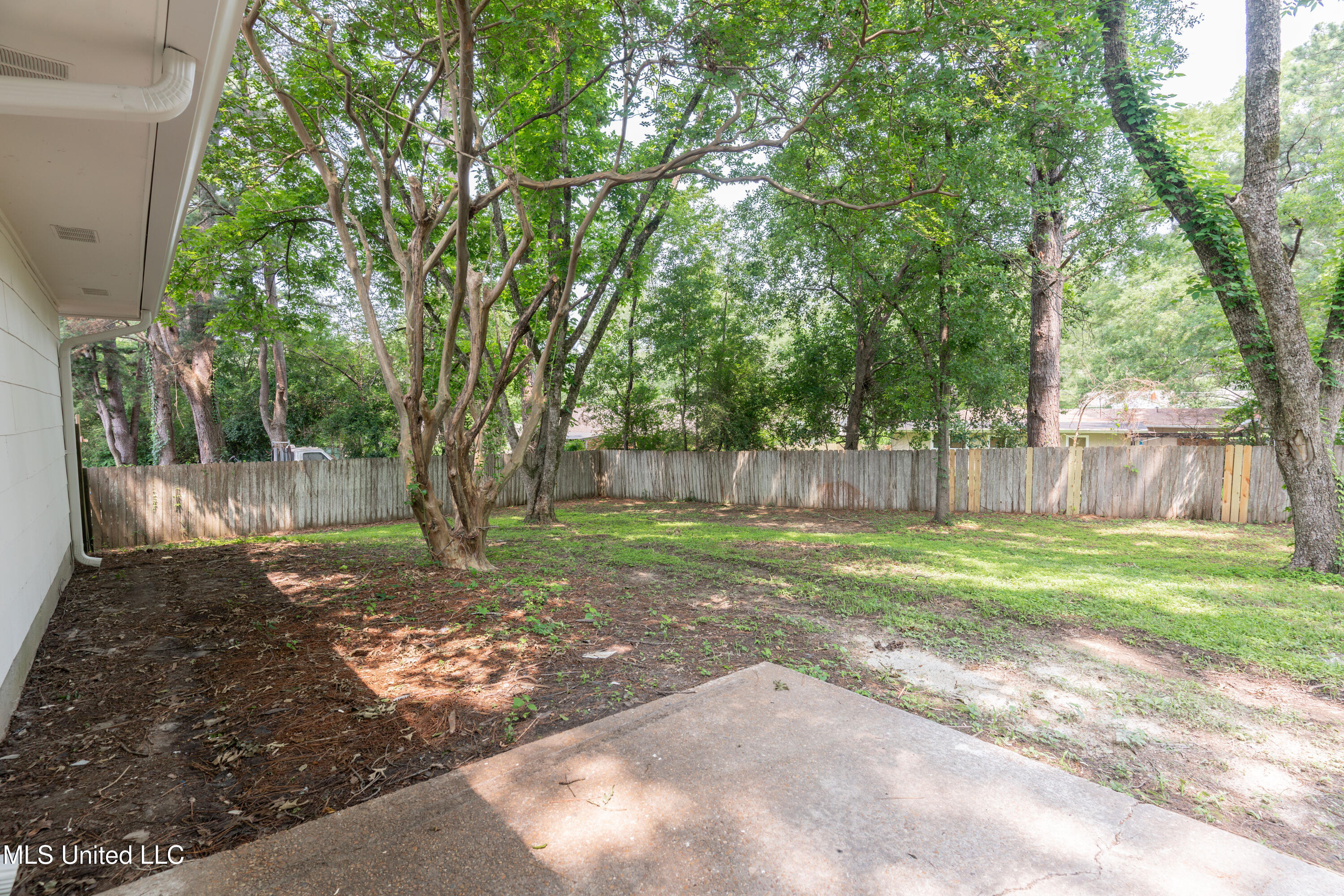 109 Lane Street Clinton, MS 39056 - Photo 46 of 55 46-Back