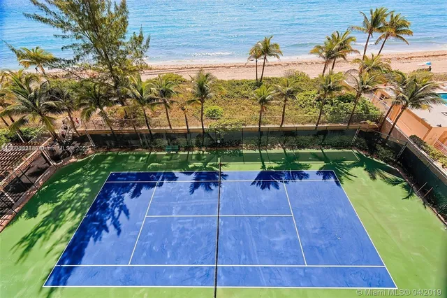 $4,800 | 2080 South Ocean Drive, Unit 806, Hallandale Beach, FL 33009