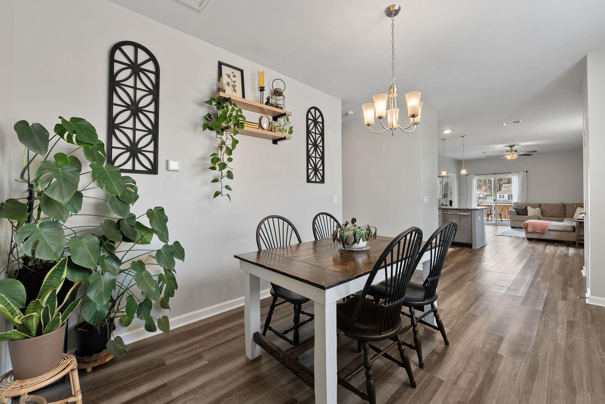 601 Wayton Circle Moncks Corner, SC 29461 - Photo 4 of 20 6-web-or-mls-Barclay Media Co.-7