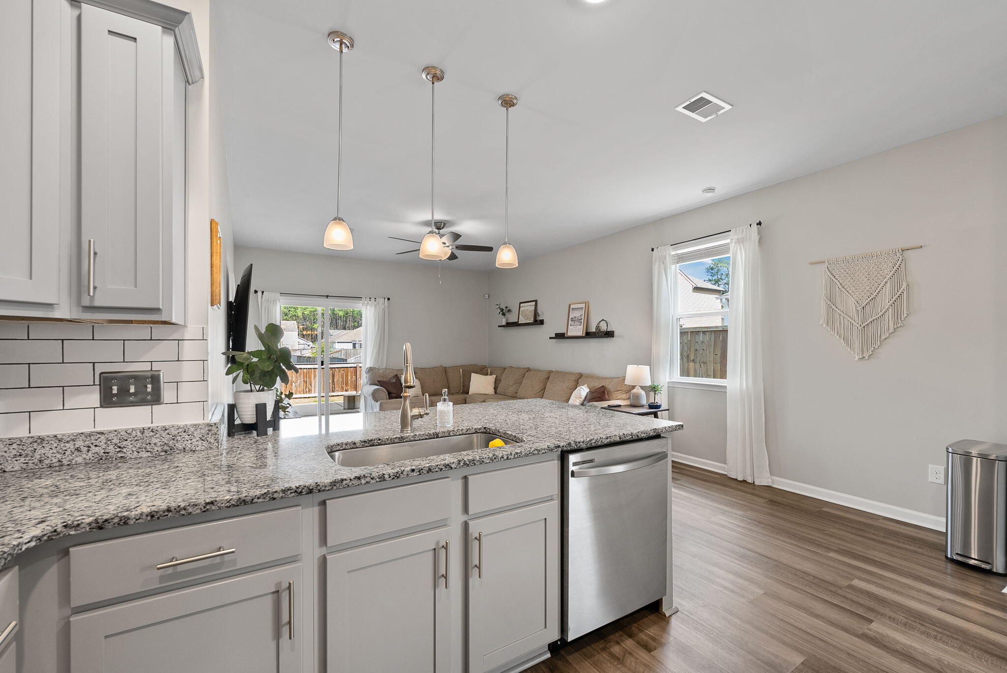 601 Wayton Circle Moncks Corner, SC 29461 - Photo 10 of 20 13-web-or-mls-Barclay Media Co.-15