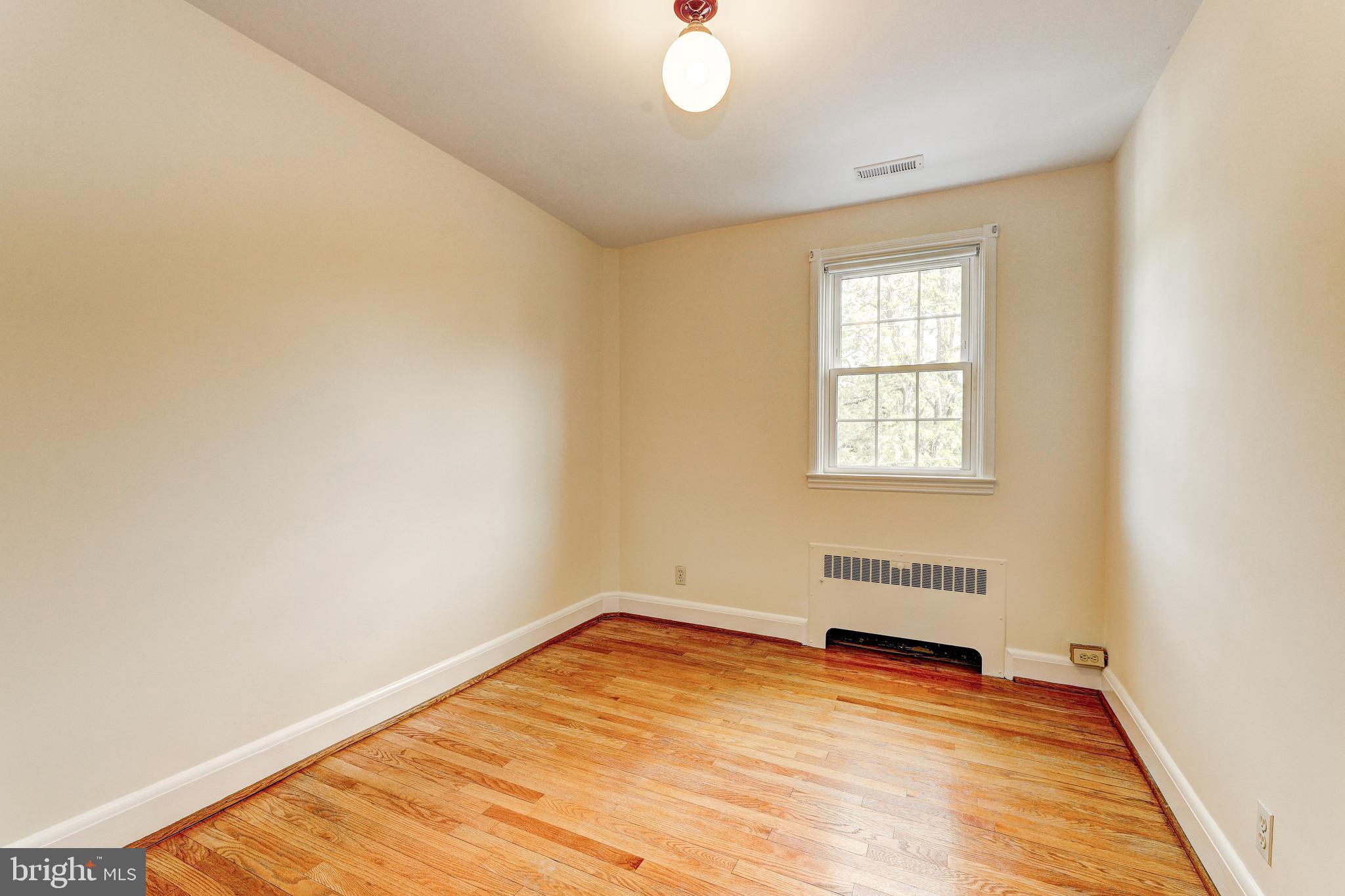 47 Dunkirk Road Baltimore, MD 21212 - Photo 23 of 43 Bedroom 3