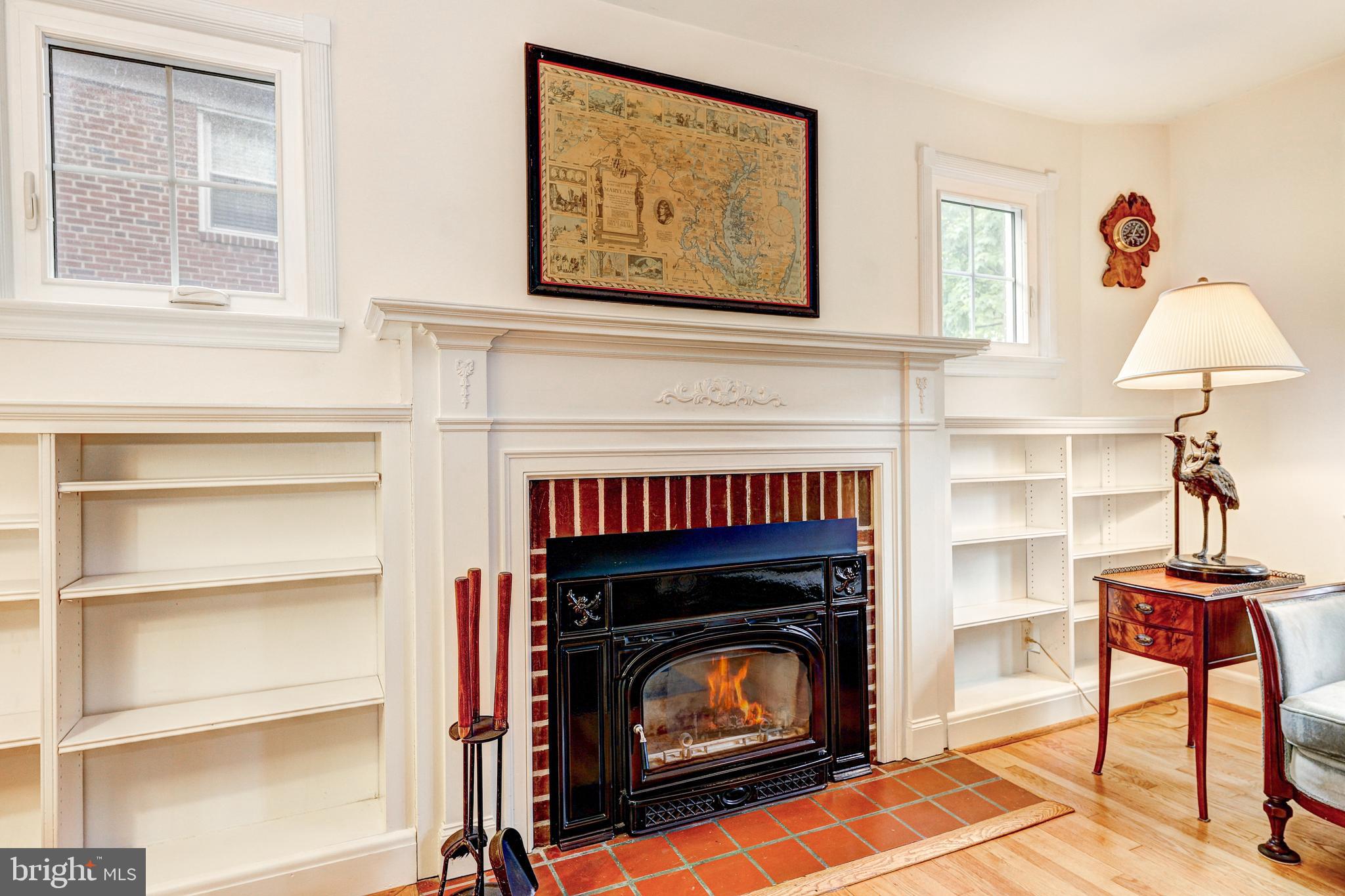 47 Dunkirk Road Baltimore, MD 21212 - Photo 7 of 43 Lovely mantle with decorative relief
