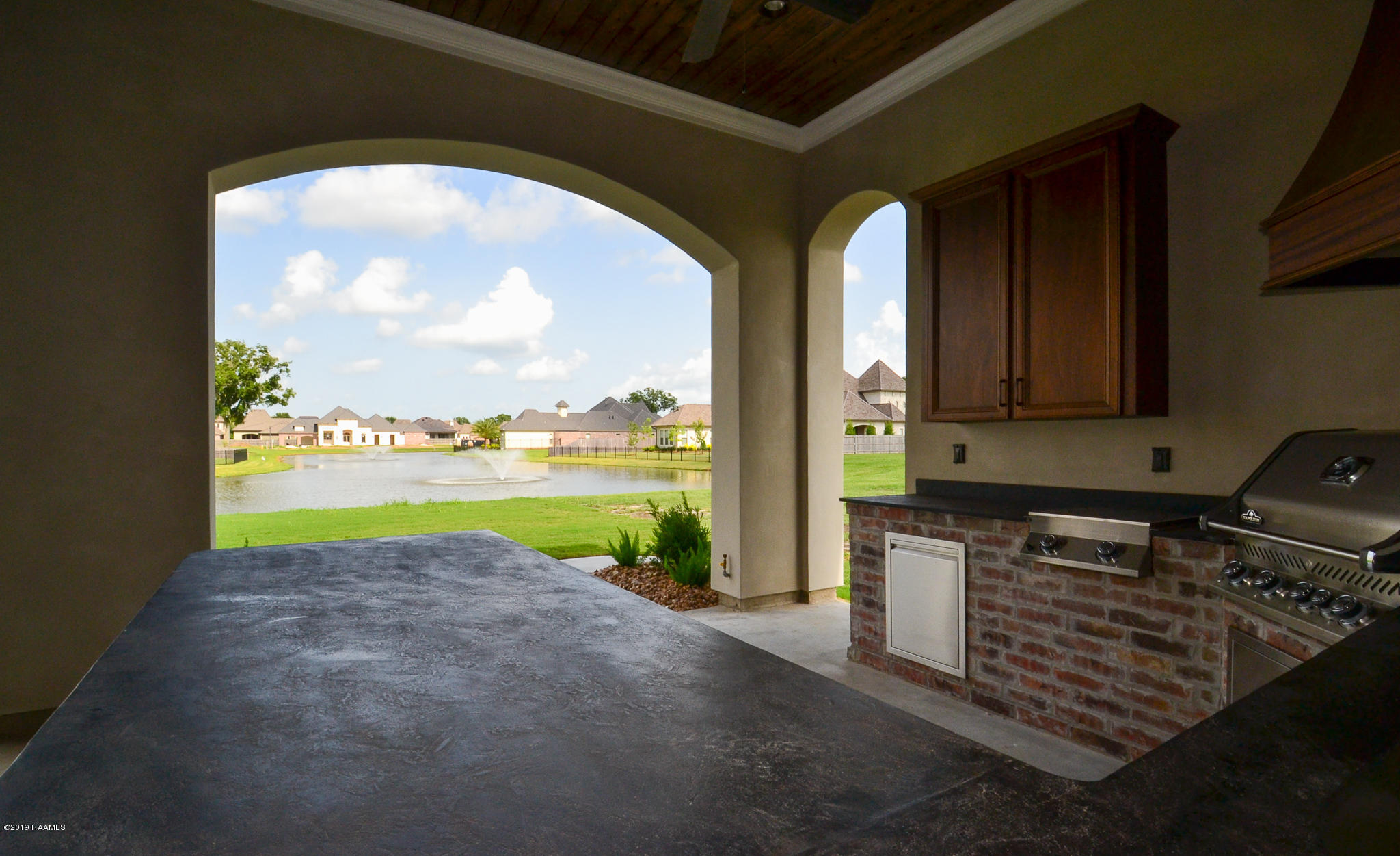 202 Rue De La Rochelle Broussard, LA 70518 - Photo 13 of 27 Gallery Image 13