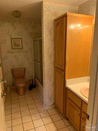 $895,000 | 2141 N Highway, Molino, FL 32577