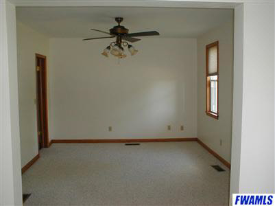 425 North Pearl Street Butler, IN 46721 - Photo 3 of 7 Gallery Image 3