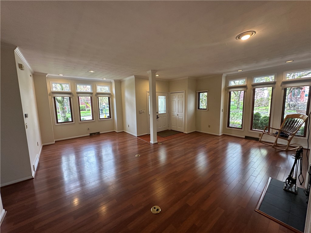 36 Adams Street Rochester, NY 14608 - Photo 5 of 25