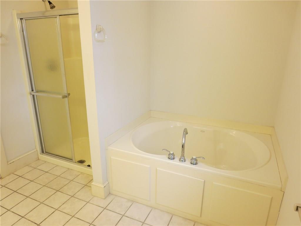 657 River Road Eliot, ME 03903 - Photo 21 of 31 Master Bath
