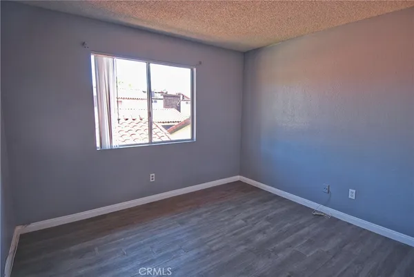 $2,495 | 1097 Santo Antonio Drive, Unit 26, Colton, CA 92324