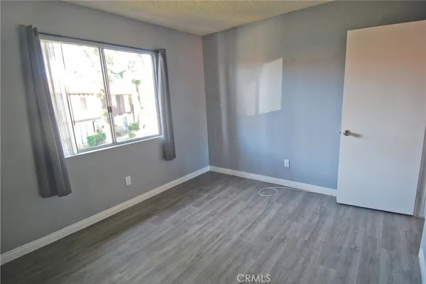 $2,495 | 1097 Santo Antonio Drive, Unit 26, Colton, CA 92324