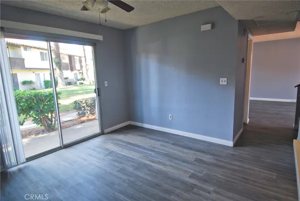 $2,495 | 1097 Santo Antonio Drive, Unit 26, Colton, CA 92324