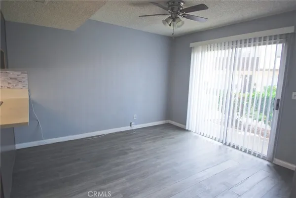 $2,495 | 1097 Santo Antonio Drive, Unit 26, Colton, CA 92324