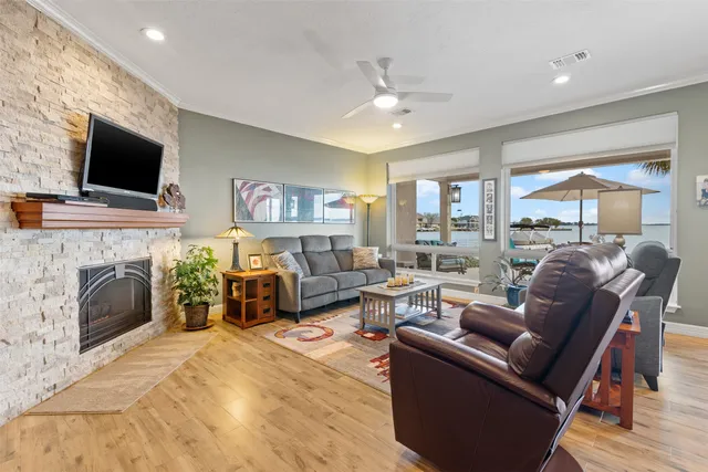 $489,900 | 2114 Gunwale Circle, Willis, TX 77318