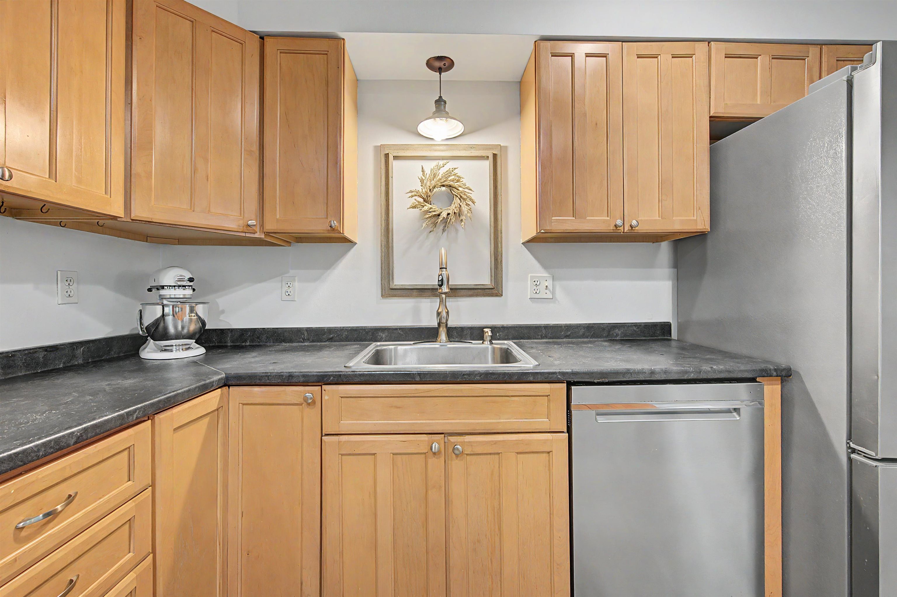 81 Kearsarge Mountain Road Warner, NH 03278 - Photo 15 of 51