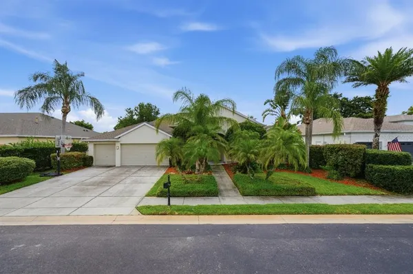 $650,000 | 2138 Edelweiss Loop, Trinity, FL 34655
