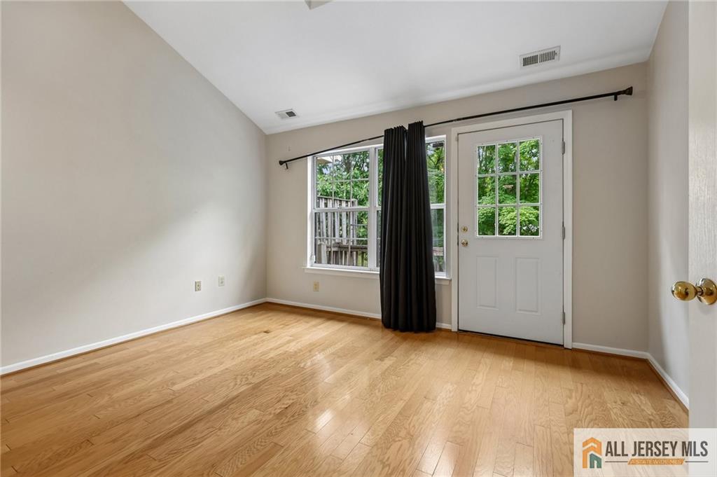 624 Brickhouse Road Princeton, NJ 08540 - Photo 20 of 43