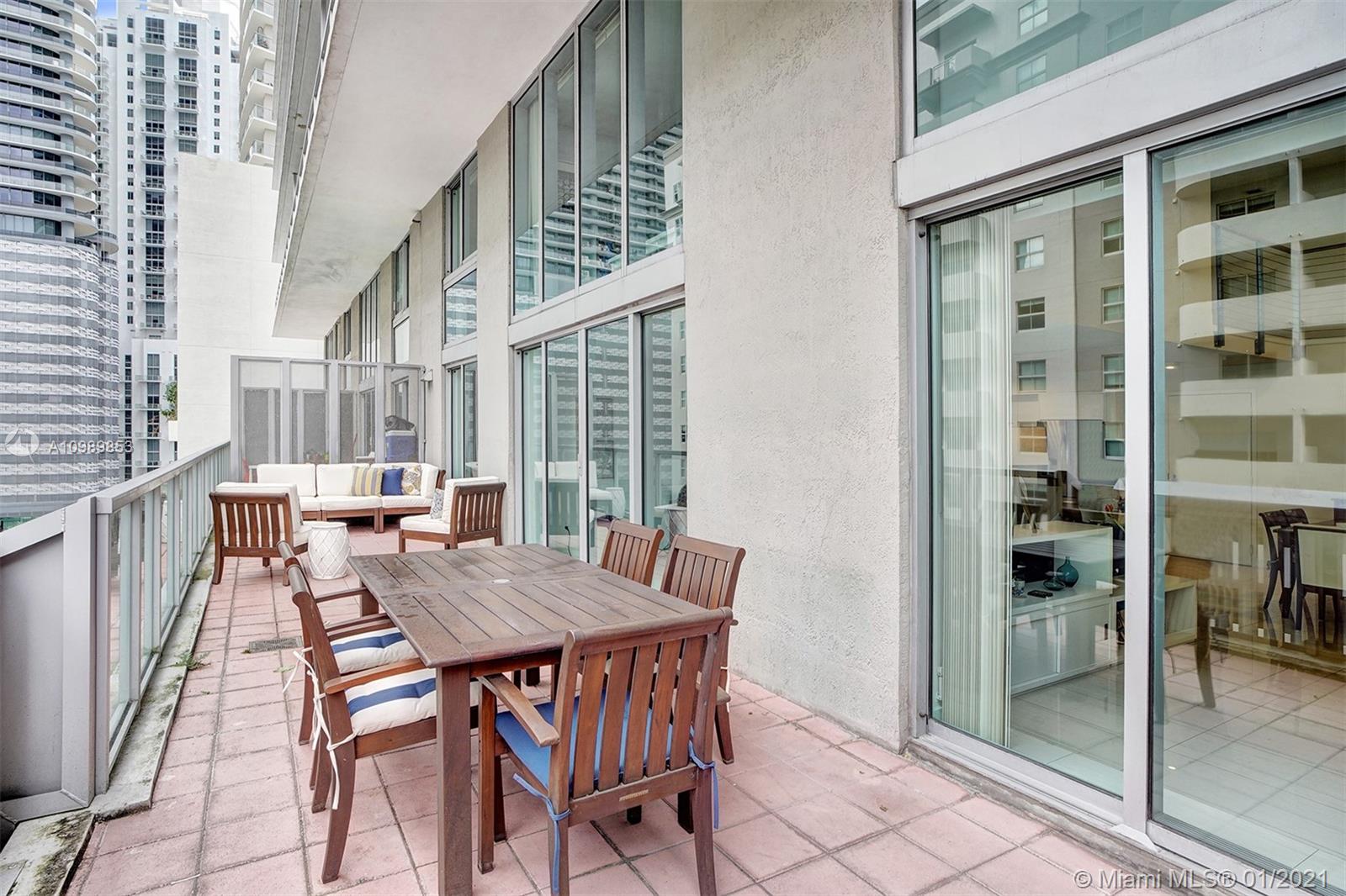 1111 Southwest 1st Avenue, Unit 721N Miami, FL 33130 - Photo 11 of 39