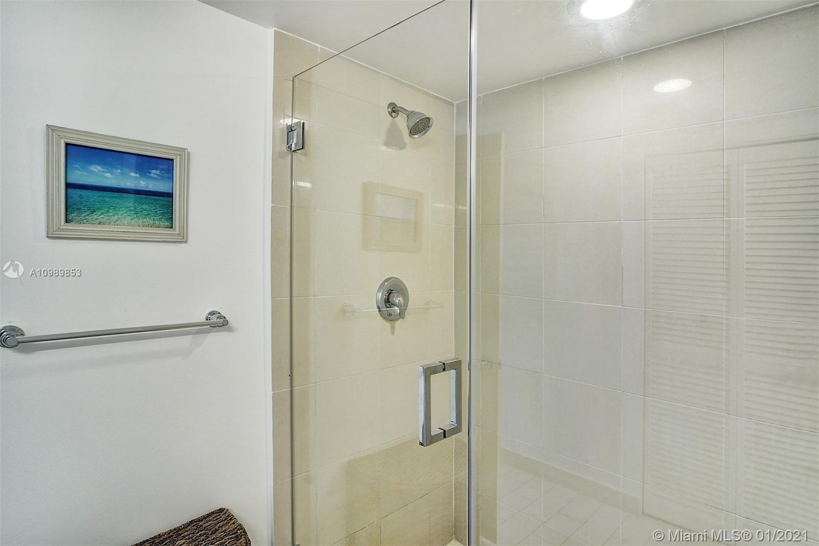 1111 Southwest 1st Avenue, Unit 721N Miami, FL 33130 - Photo 16 of 39