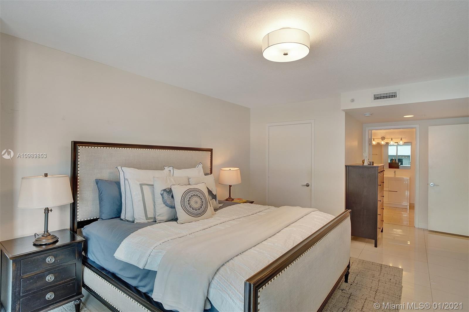 1111 Southwest 1st Avenue, Unit 721N Miami, FL 33130 - Photo 25 of 39