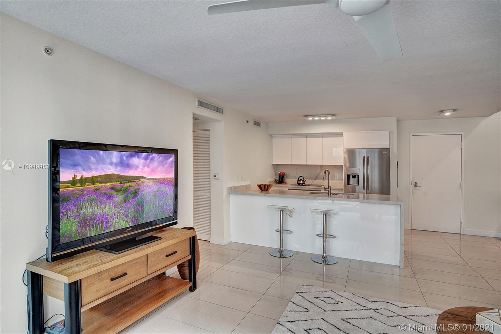 1111 Southwest 1st Avenue, Unit 721N Miami, FL 33130 - Photo 6 of 39