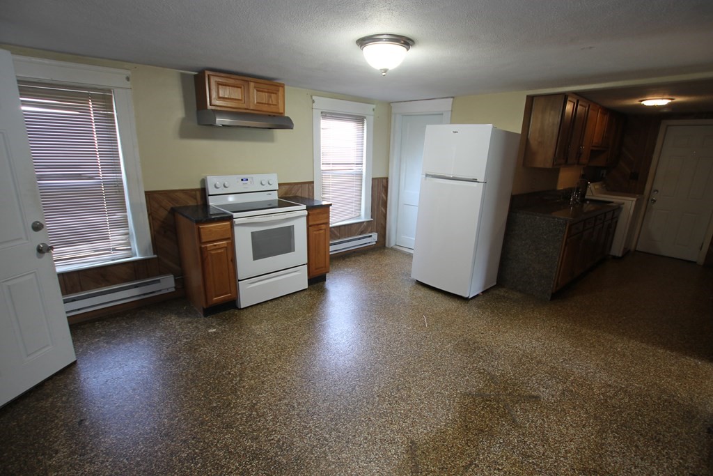 71 Chilmark Street Worcester, MA 01604 - Photo 12 of 17 Gallery Image 12