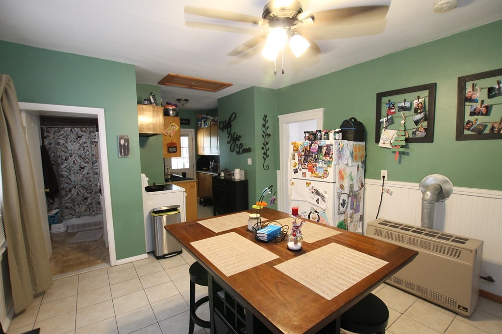 71 Chilmark Street Worcester, MA 01604 - Photo 5 of 17 Gallery Image 5