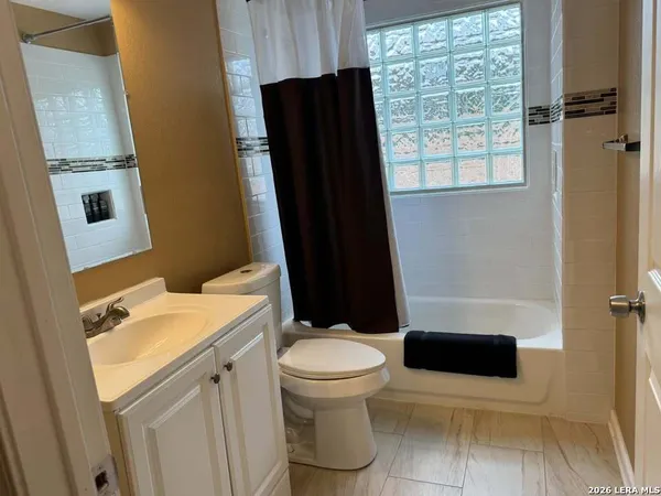 $1,175 | 422 Gulf, San Antonio, TX 78202