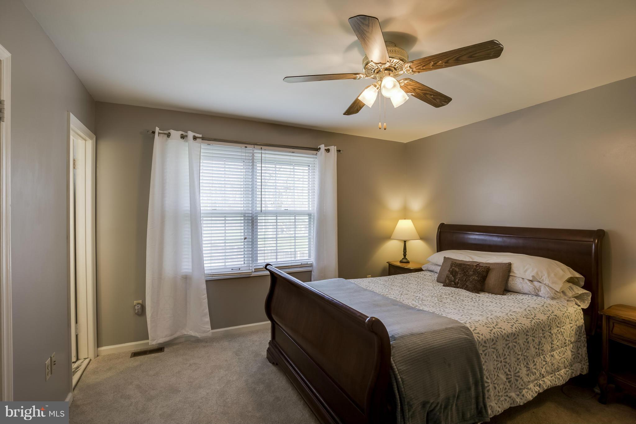 6506 White Post Road Centreville, VA 20121 - Photo 30 of 30 Bedroom (Master)