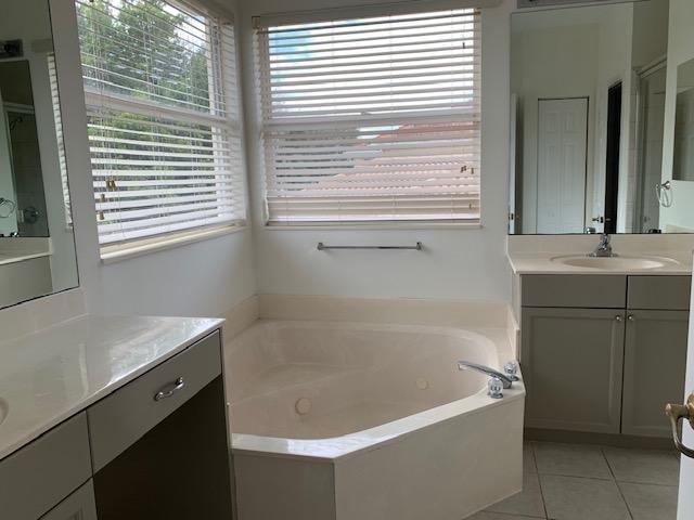 11152 Laurel Walk Road Wellington, FL 33449 - Photo 10 of 19 IMG_4970